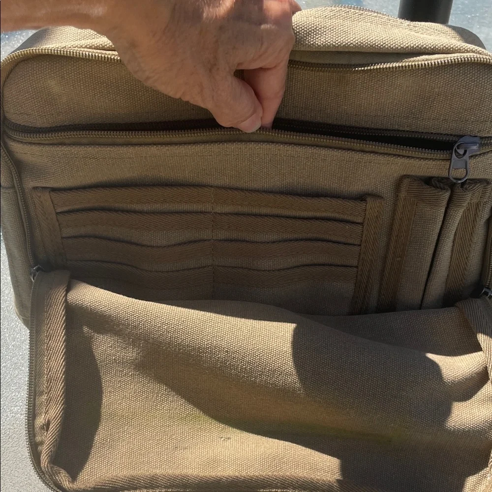 Mi Coolker Stylish Tan Canvas NWOT Men's Messenger Bag Adjustable Strap POCKETS!